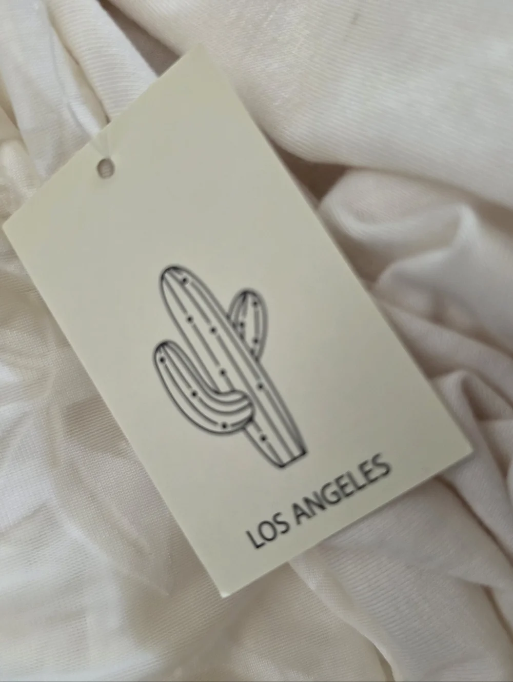 Women's Catus And Pearl Cream Floral Lace Overlay Top Size Medium NWT - Picture 5 of 5